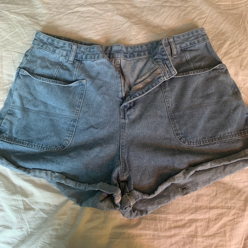 Uniquely-pocketed shorts!